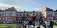 Ученики тульской школы отпраздновали День знаний в обновленном здании - Молодой коммунар