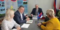 АНАТОЛИЙ СИМОНОВ ОТВЕТИЛ НА ВОПРОСЫ ЖИТЕЛЕЙ АЛЕКСИНА - Областная Дума