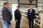 Рабочая встреча на предприятии