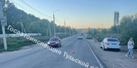В Ефремове 38-летний мотоциклист без прав въехал в автомобиль Mersedes - Комсомольская Правда