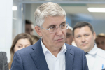 Дмитрий Миляев посетил дневной стационар для детей с ментальными нарушениями