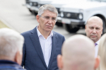 Дмитрий Миляев передал автомобили для сельских ФАПов