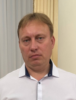 Губернатор Дмитрий Миляев поздравил туляков с Днем отца