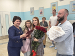 В Тульском перинатальном центре поздравили молодых пап с наступающим Днем отца