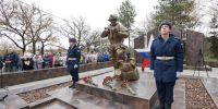 Дмитрий Миляев открыл мемориальный комплекс «Участникам специальной военной операции» в Плавске. ﻿ - Общественная палата