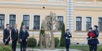 В Туле открыли мемориал «Листья памяти» - Молодой коммунар