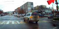 На ул. Мосина встретили очень торопливый Kia Rio - Myslo.Ru