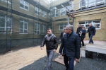 Миляев проинспектировал ход строительства и ремонта соцобъектов в Мариуполе