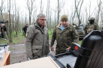 Миляев проинспектировал ход строительства и ремонта соцобъектов в Мариуполе