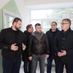 Миляев проинспектировал ход строительства и ремонта соцобъектов в Мариуполе