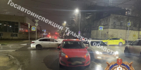 В Туле на улице Пушкинской автоледи на машине Ford сбила 71-летнюю женщину - Комсомольская Правда