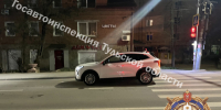 В Туле водитель иномарки сбил пешехода, переходившего дорогу в неположенном месте - ГТРК