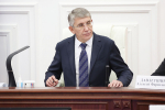 Дмитрий Миляев поручил ускорить ремонт дорог в 2026 году