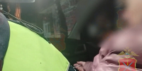 «Никто не будет знать, 15 и три нуля»: опубликовано видео, как жительница Тульской области уговаривала ГАИшников на взятку - ИА Тульская служба новостей