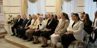 В ТУЛЕ ЧЕСТВОВАЛИ МНОГОДЕТНЫХ МАТЕРЕЙ - Областная Дума