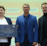 Шесть образовательных центров Тулы получили комплекты спортивного инвентаря для флорбола. - ГТРК