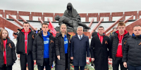Николай Воробьев и волонтеры «Единой России» почтили память неизвестных солдат - Единая Россия