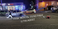 В Туле возле «Трех штыков» автомобиль сбил курьера - ИА Тульская служба новостей