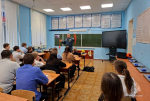 Инспекторы ГИМС МЧС России научили дeтей оказывать помощь провалившемуся под лед