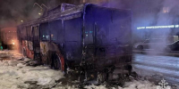 В Туле на улице Болдина сгорел троллейбус - Молодой коммунар