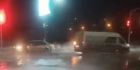 Пролетарский район Тулы затопило холодной водой из-за прорыва - Молодой коммунар