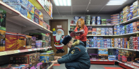 В Туле сотрудники МЧС России провели рейды по местам продажи пиротехники и напомнили меры предосторожности при ее хранении - МЧС