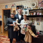 ТЕПЛЫЕ ПОЗДРАВЛЕНИЯ – ДЛЯ СЕМЬИ ГЕРОЯ