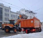 В Туле продолжают устранять последствия снегопада