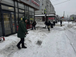 Расчищать города от снега коммунальным службам помогали туляки