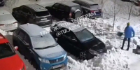 Снежные войны: туляк закопал чужую машину, припаркованную на его месте. Видео - ИА Тульская пресса.Ru