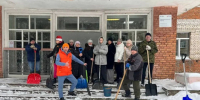 Неравнодушные медики помогли очистить улицы от снега - Молодой коммунар