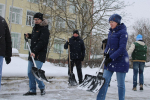 Партийцы в Плавске присоединились к «Снежному субботнику»