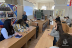 Сотрудники регионального спасательного ведомства провели профориентационную беседу со студентами