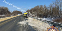 В барьерное ограждение въехала женщина под Богородицком - Молодой коммунар