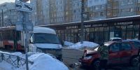 Момент ДТП с легковушкой на улице Максима Горького в Туле попал на видео - ИА Тульская служба новостей