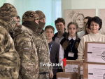 Гуманитарный груз и рисунки школьников отправили жители Алексина в зону СВО