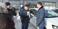 Семь пострадавших на производстве туляков получили новые автомобили от Социального фонда - ИА Тульская пресса.Ru