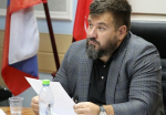 Жительница Тулы поблагодарила депутата Илью Степанова за свет в подъезде