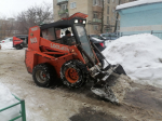 Кровли многоквартирных домов проверяют на наличие сосулек и наледи
