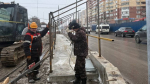 С 14 февраля на Орловском путепроводе в Туле организовано безопасное пешеходное движение по территории демонтированных трамвайных путей.