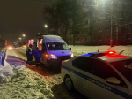 Инспекторы ДПС спасли замерзающего туляка от смерти
