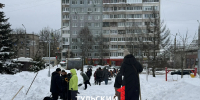 На снежном субботнике туляков угощают пряниками, блинами и чаем - ТК Первый Тульский