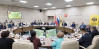 Дмитрий Миляев предложил проработать вопрос о присвоении почетного звания «Город трудовой славы» городам Донской и Узловая - Правительство области