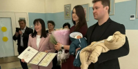 Двойняшки Сергей и Андрей: в Туле 34 новорожденных выписали накануне праздника - ИА Тульская пресса.Ru
