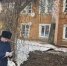 Кирпичи выпали из стены многоквартирного дома в Донском - Молодой коммунар