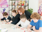 Юные туляки раскрасили флаг на имбирном прянике