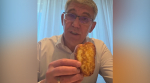 Губернатор Дмитрий Миляев вспомнил вкус маминых гренок из детства