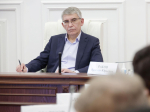 Увеличить число мусорных контейнеров на площадках предложил Дмитрий Миляев