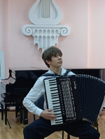 Нацпроект «Семья»: юные исполнители на народных инструментах продемонстрировали свое мастерство