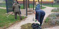 В Тульском сквере Мариуполя провели субботник - ТК Первый Тульский